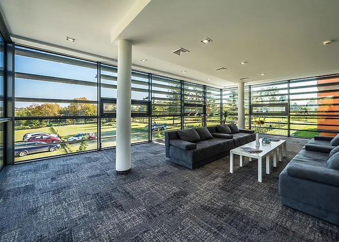 Sea Power Aparthotel